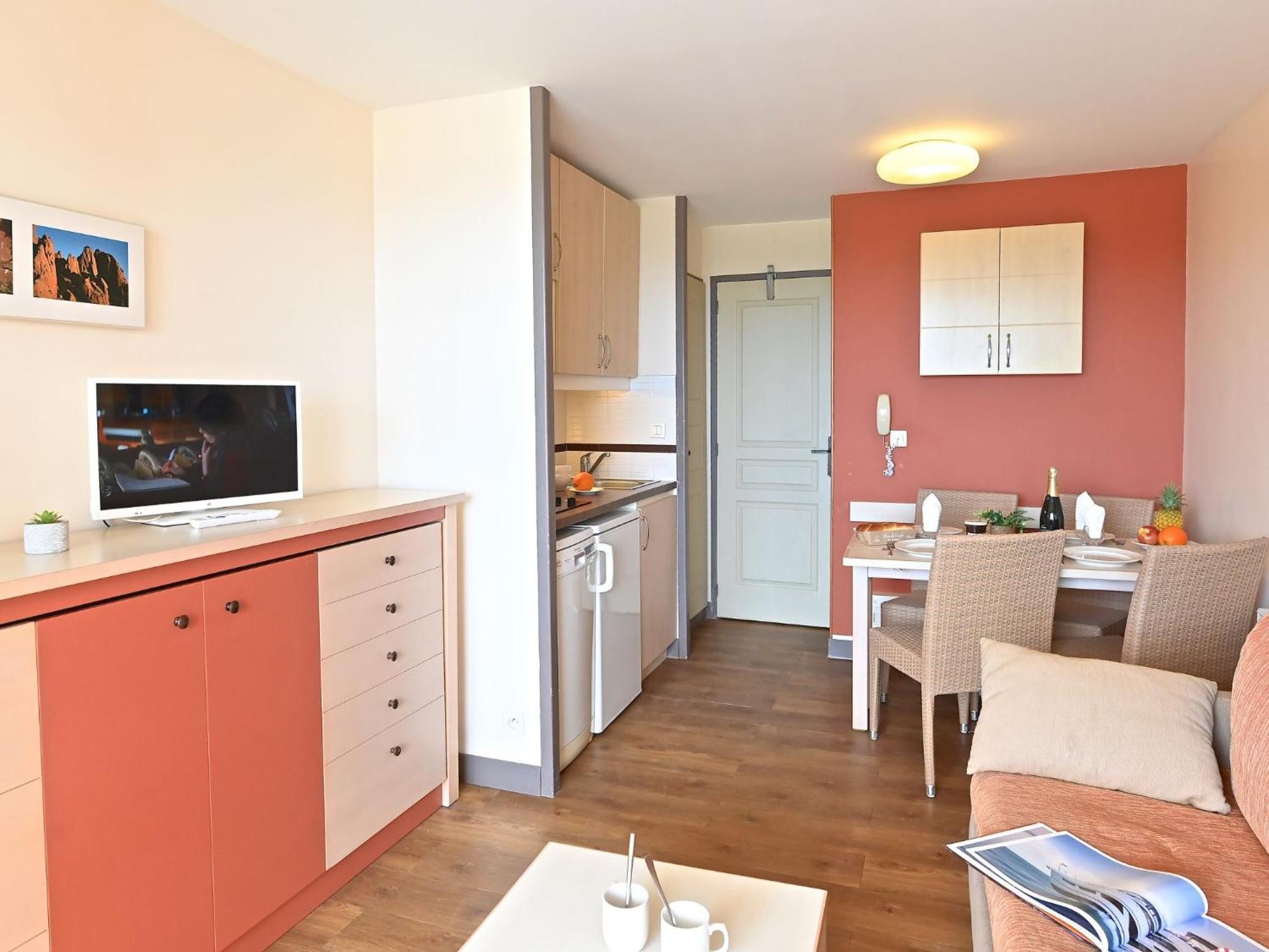 Apartment Village Cap Estérel - Le Village-76 Saint-Raphaël Esterno foto