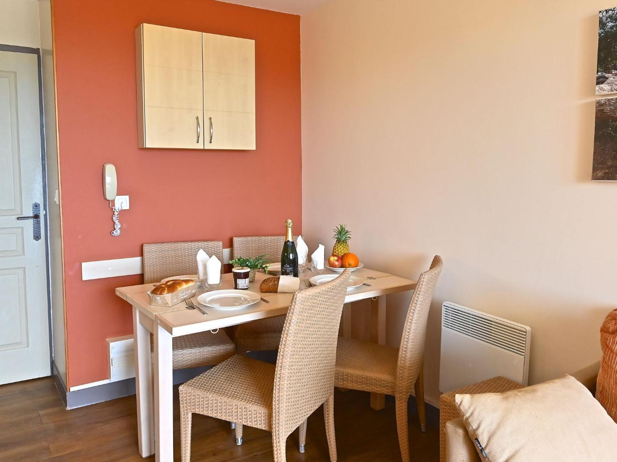 Apartment Village Cap Estérel - Le Village-76 Saint-Raphaël Esterno foto