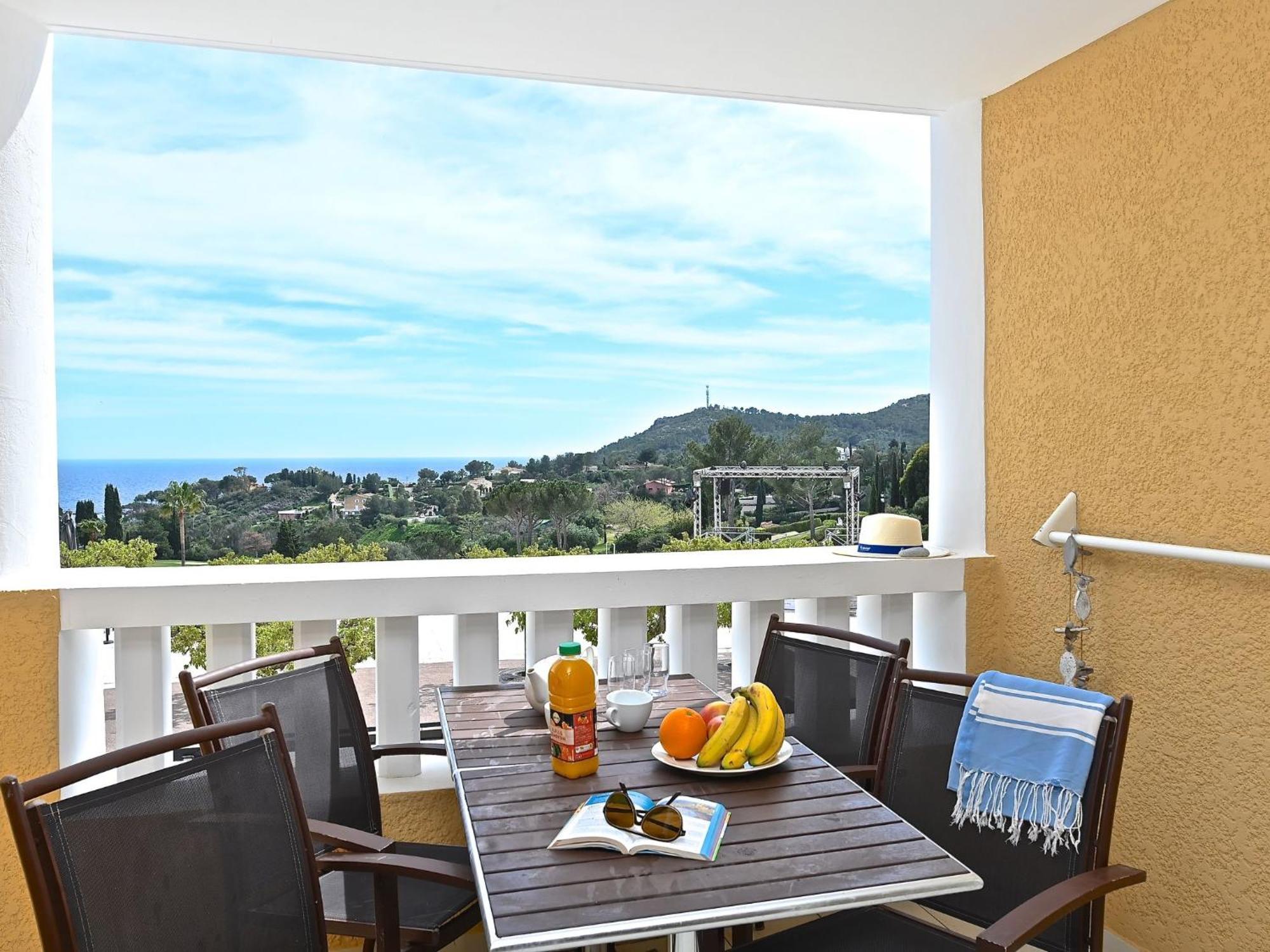 Apartment Village Cap Estérel - Le Village-76 Saint-Raphaël Esterno foto