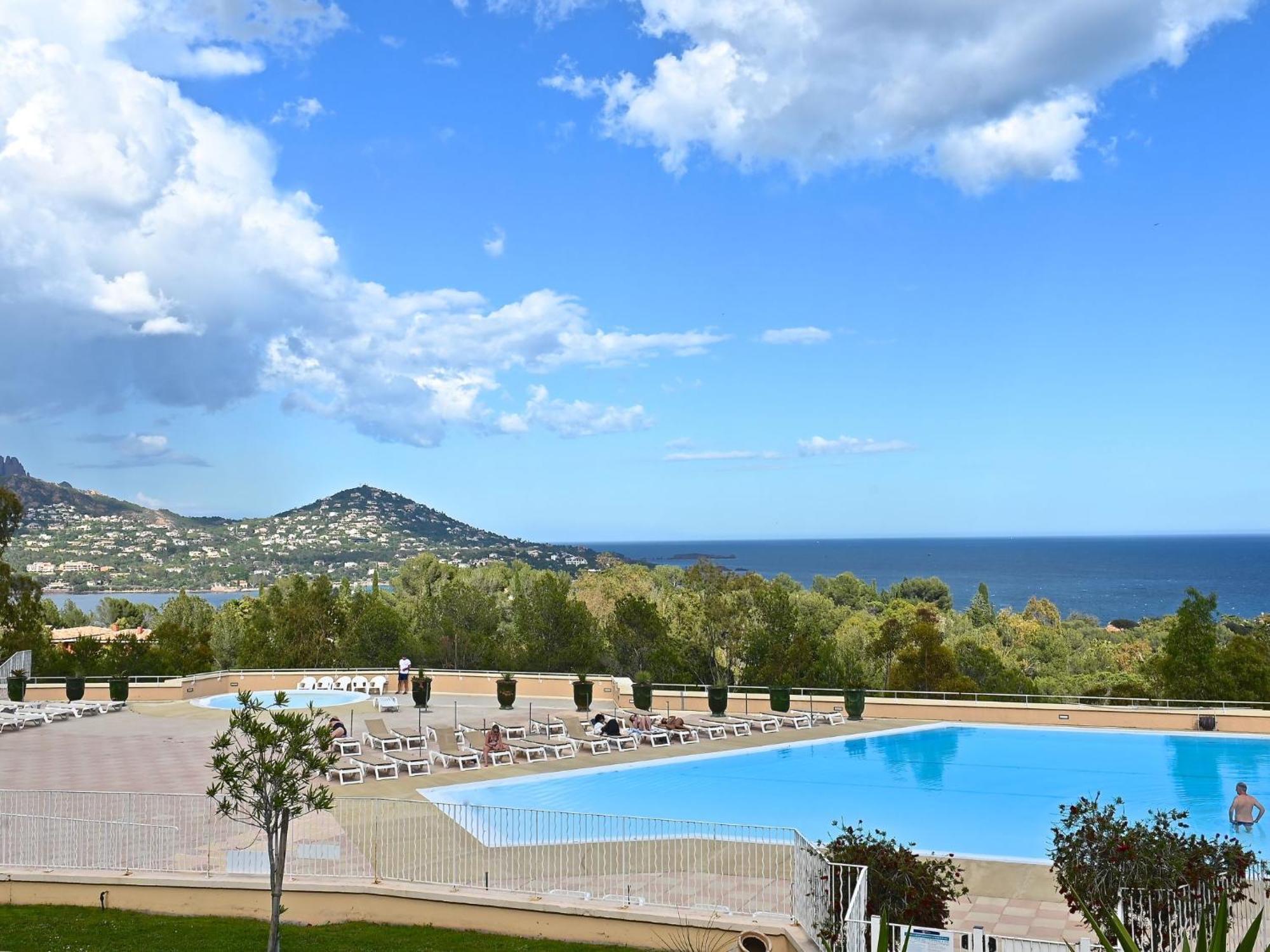 Apartment Village Cap Estérel - Le Village-76 Saint-Raphaël Esterno foto