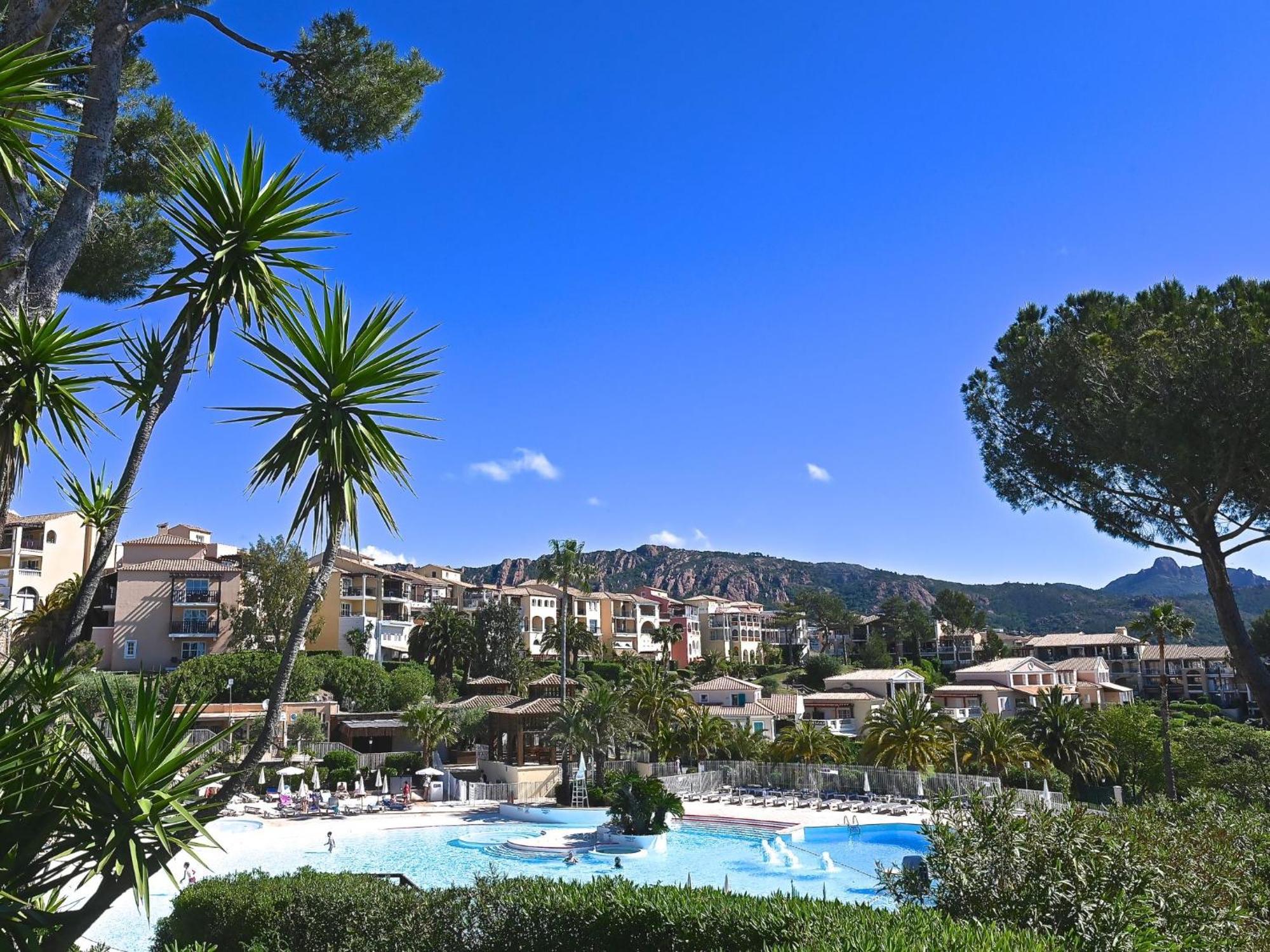 Apartment Village Cap Estérel - Le Village-76 Saint-Raphaël Esterno foto